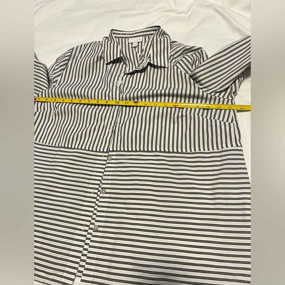 J. JILL Women’s Black and White Striped LS Button Down Shirt Blouse Size L - Picture 10 of 13